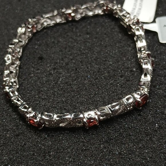 .925 Sterling Silver Garnet & Diamond Tennis Bracelet 7½" Light Red NWT FMC - Picture 6 of 9